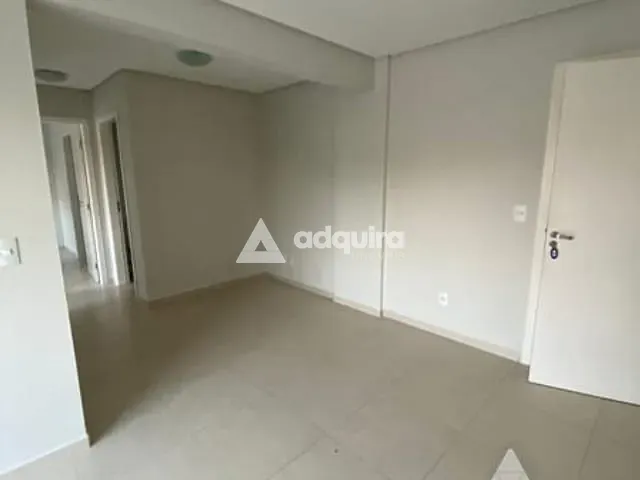 Apartamento 2 quartos e 2 banheiros, à venda, no bairro Jardim Carvalho em Ponta Grossa