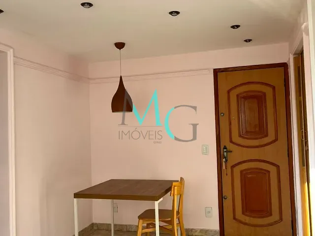 Apartamento 2 quartos e 1 banheiro, à venda, no bairro Campo Grande em Rio de Janeiro
