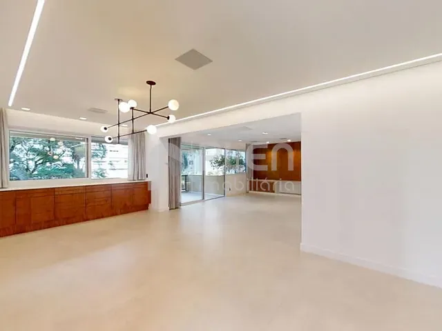 Apartamento 3 quartos e 4 banheiros, à venda, no bairro Itaim Bibi em São Paulo