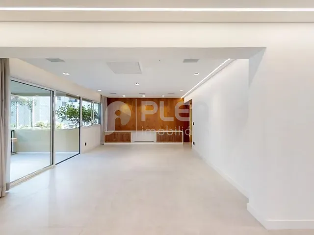 Apartamento 3 quartos e 4 banheiros, à venda, no bairro Itaim Bibi em São Paulo