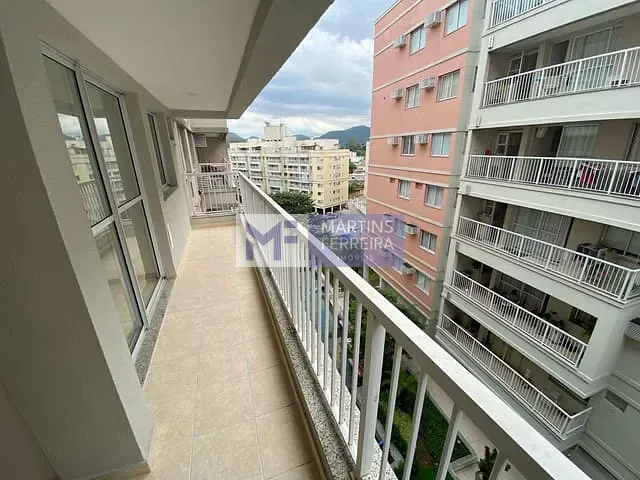 Apartamento 2 quartos e 1 banheiro, à venda, no bairro Taquara em Rio de Janeiro
