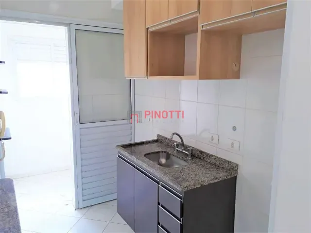 Apartamento 2 quartos e 1 banheiro, à venda, no bairro Nova Petrópolis em São Bernardo do Campo