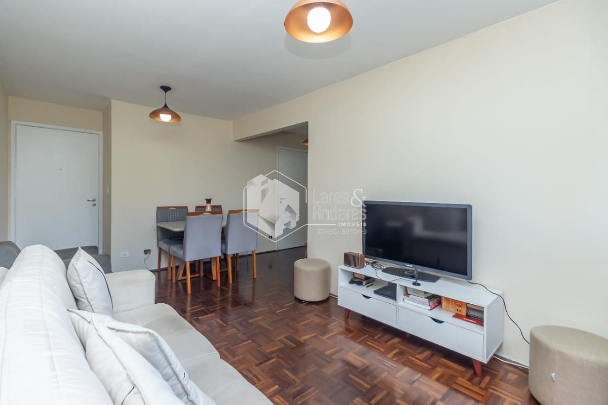 Apartamento à venda com 2 quartos, 68m² - Foto 2