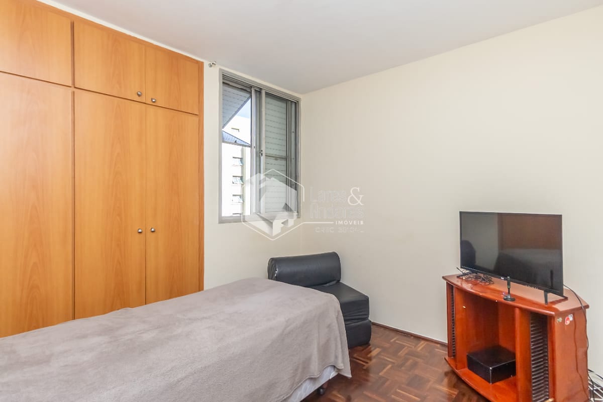 Apartamento à venda com 2 quartos, 68m² - Foto 11