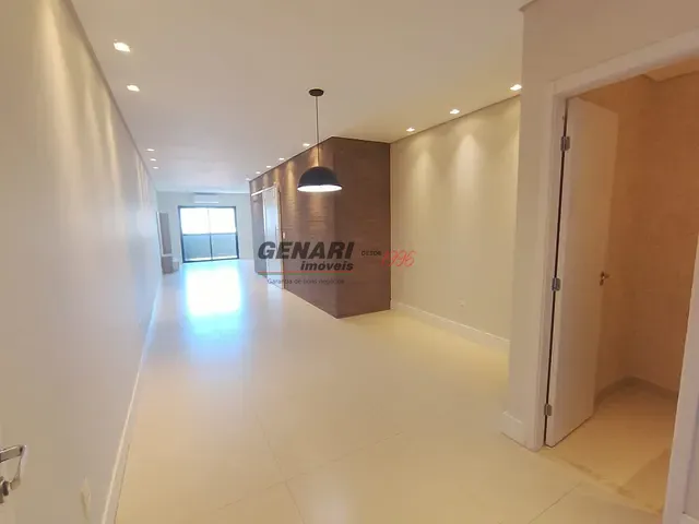 Apartamento 3 quartos e 4 banheiros, para alugar, no bairro Centro em Indaiatuba