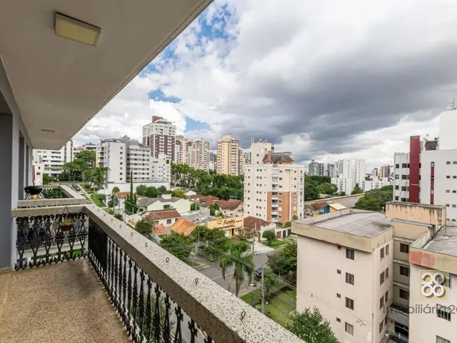 Apartamento 3 quartos e 1 banheiro, à venda, no bairro Ahú em Curitiba