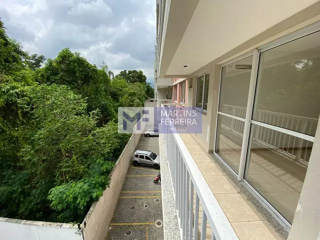 Apartamento 2 quartos e 1 banheiro, à venda, no bairro Taquara em Rio de Janeiro