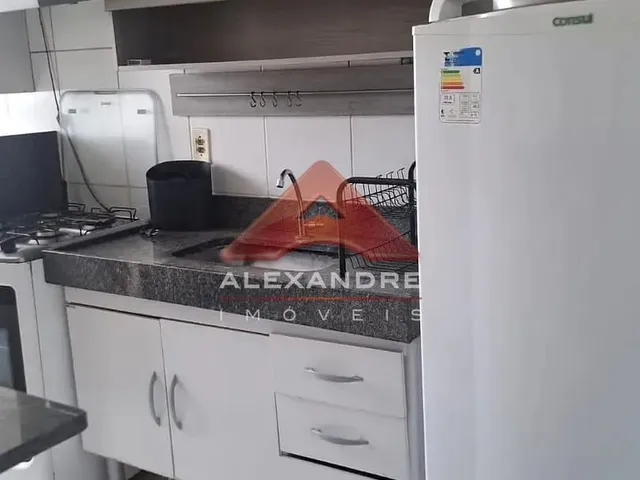 Apartamento com 10m² 2 quartos e 1 banheiro, para alugar, no bairro Vila Tesouro em São José Dos Campos