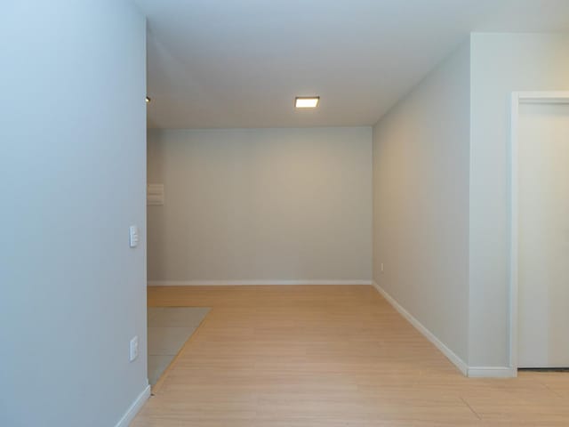 Apartamento 3 quartos e 1 banheiro, para alugar, no bairro Campo Comprido em Curitiba