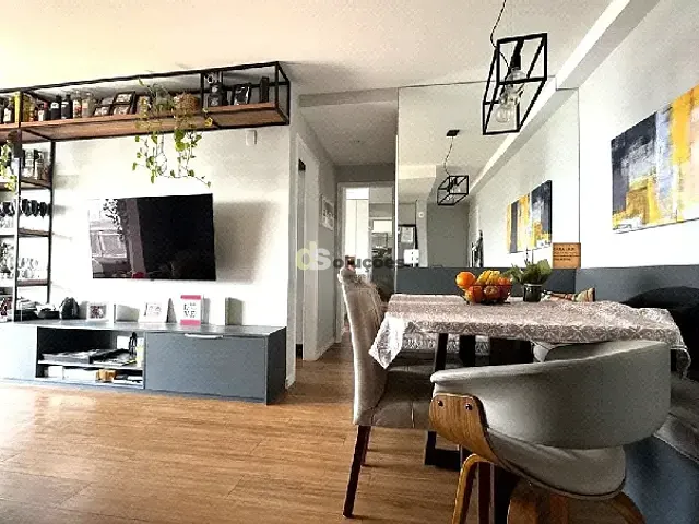 Apartamento 2 quartos e 2 banheiros, à venda, no bairro Vila Ipojuca em São Paulo