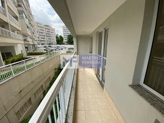 Apartamento 2 quartos e 2 banheiros, à venda, no bairro Taquara em Rio de Janeiro
