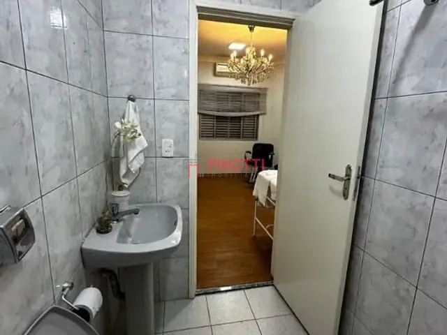 Apartamento 2 quartos e 2 banheiros, à venda ou para alugar, no bairro Centro em São Bernardo do Campo