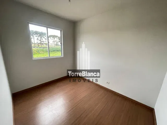 Apartamento com 60m² 2 quartos e 1 banheiro, para alugar, no bairro Uvaranas em Ponta Grossa