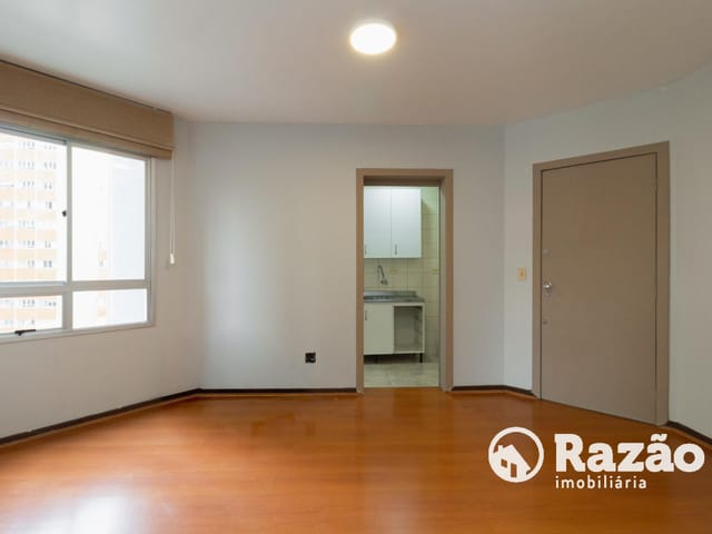 Apartamento 3 quartos e 2 banheiros, à venda, no bairro Bigorrilho em Curitiba