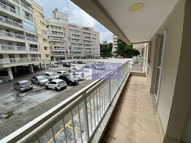 Apartamento 2 quartos e 2 banheiros, à venda, no bairro Taquara em Rio de Janeiro