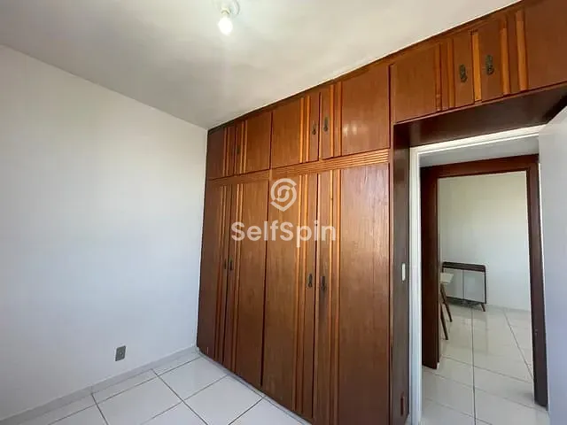 Apartamento 2 quartos e 1 banheiro, para alugar, no bairro Santa Rosa em Niterói