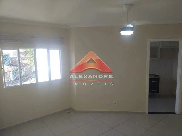 Apartamento com 10m² 2 quartos e 1 banheiro, à venda, no bairro Conjunto Residencial Galo Branco em São José Dos Campos