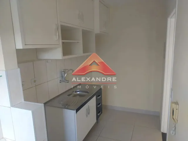 Apartamento com 10m² 2 quartos e 1 banheiro, à venda, no bairro Conjunto Residencial Galo Branco em São José Dos Campos