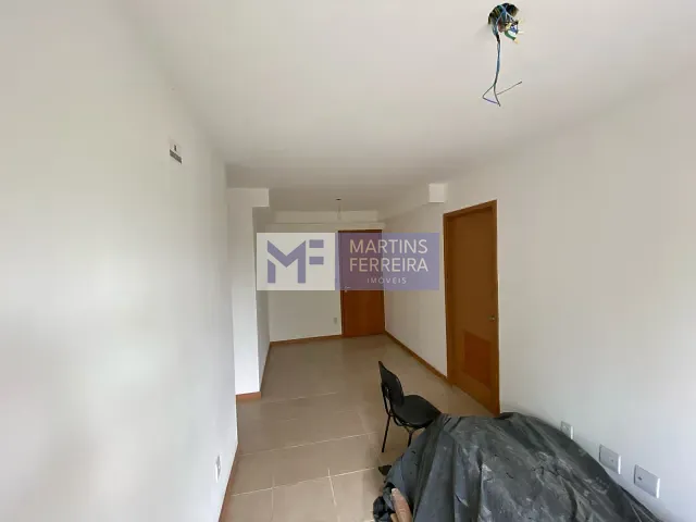 Apartamento 2 quartos e 2 banheiros, à venda, no bairro Taquara em Rio de Janeiro
