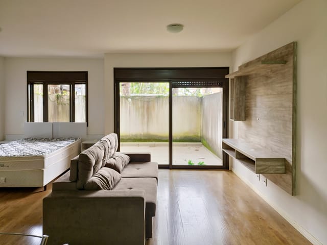 Apartamento 1 quarto e 1 banheiro, para alugar, no bairro Centro em Pelotas