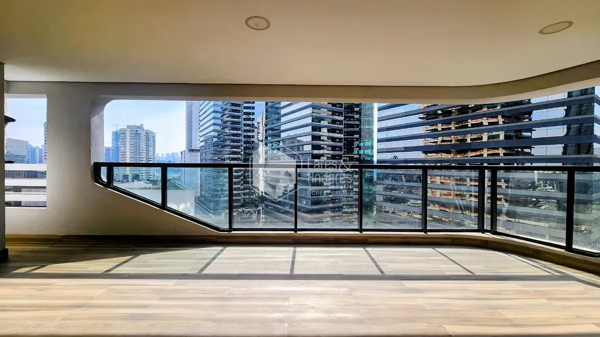 Apartamento, 3 quartos, 162 m² - Foto 2