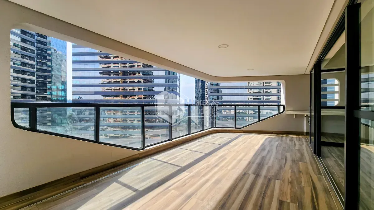 Apartamento, 3 quartos, 162 m² - Foto 1