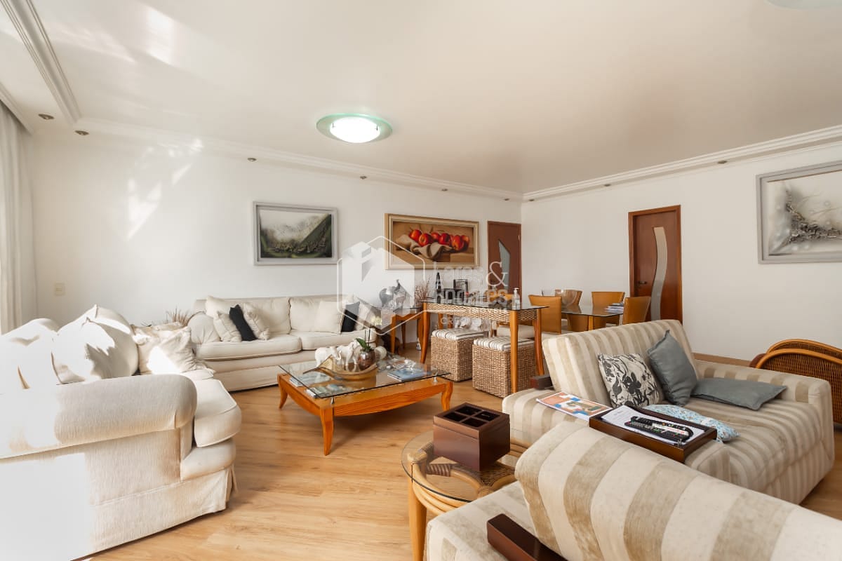 Apartamento, 3 quartos, 199 m² - Foto 1