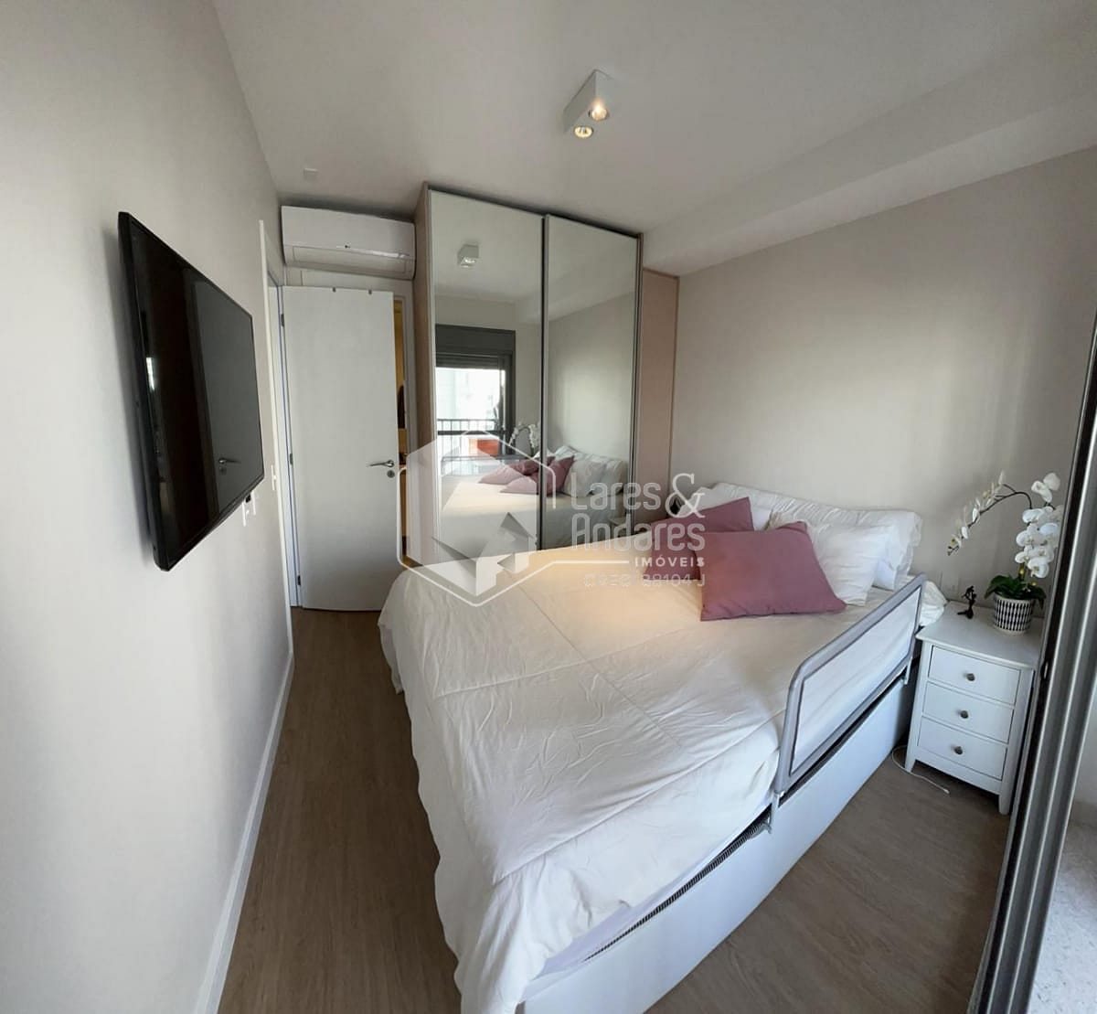 Apartamento à venda com 2 quartos, 65m² - Foto 19