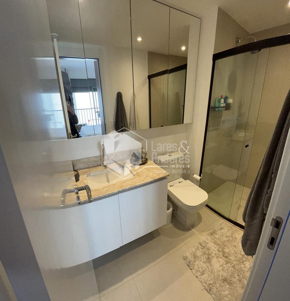 Apartamento à venda com 2 quartos, 65m² - Foto 17