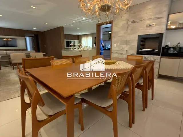 Apartamento com 208m² 4 quartos e 5 banheiros, à venda, no bairro Setor Bueno em Goiânia