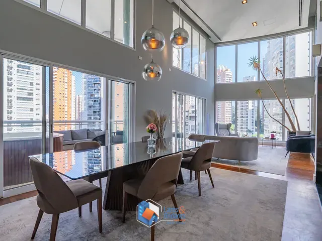 Apartamento com 210m² 2 quartos e 2 banheiros, à venda, no bairro Jardim Fonte do Morumbi em São Paulo