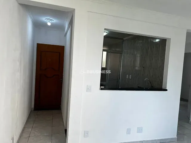 Apartamento 2 quartos e 1 banheiro, à venda, no bairro Parque Residencial Vila União em Campinas