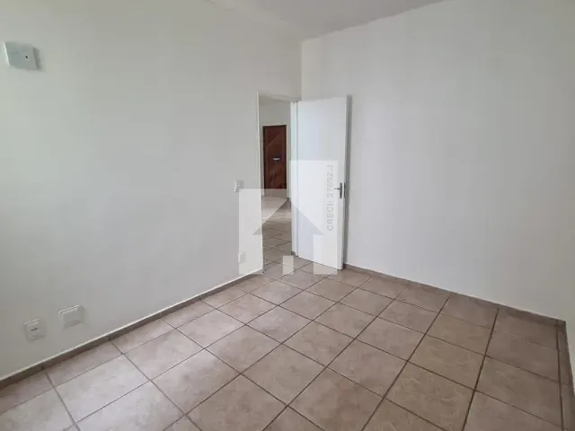 Apartamento com 56m² 2 quartos e 1 banheiro, para alugar, no bairro Jardim Santa Teresa em Jundiaí