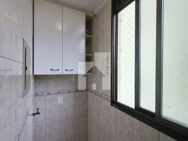 Apartamento com 56m² 2 quartos e 1 banheiro, para alugar, no bairro Jardim Santa Teresa em Jundiaí