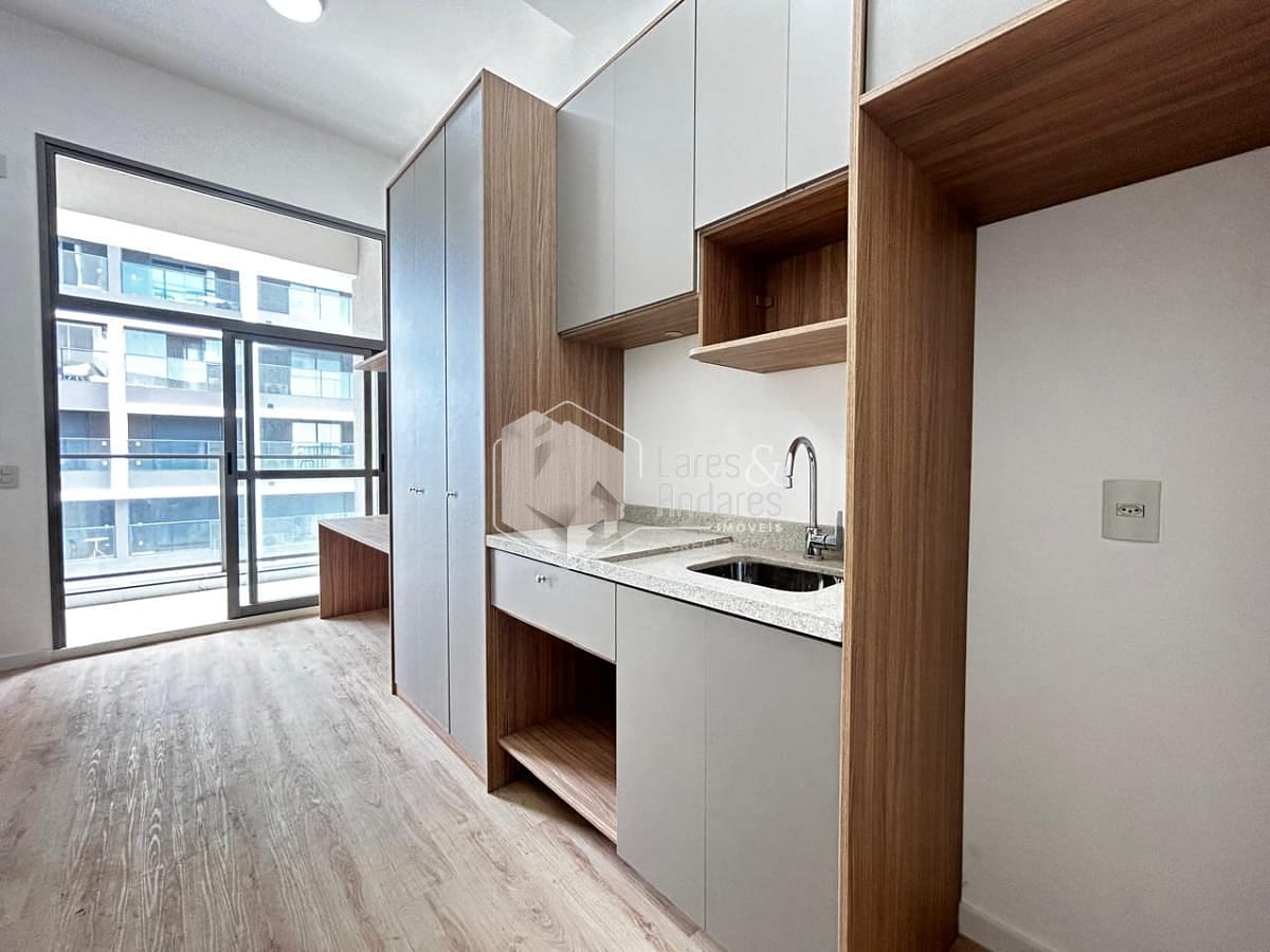 Apartamento à venda com 1 quarto, 25m² - Foto 1