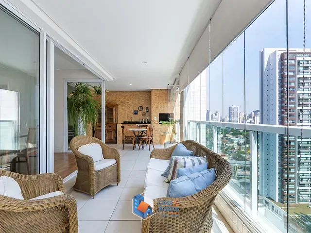 Apartamento com 161m² 3 quartos e 5 banheiros, à venda, no bairro Campo Belo em São Paulo