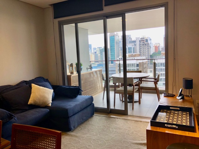 Apartamento 1 quarto e 1 banheiro, para alugar, no bairro Vila Nova Conceição em São Paulo