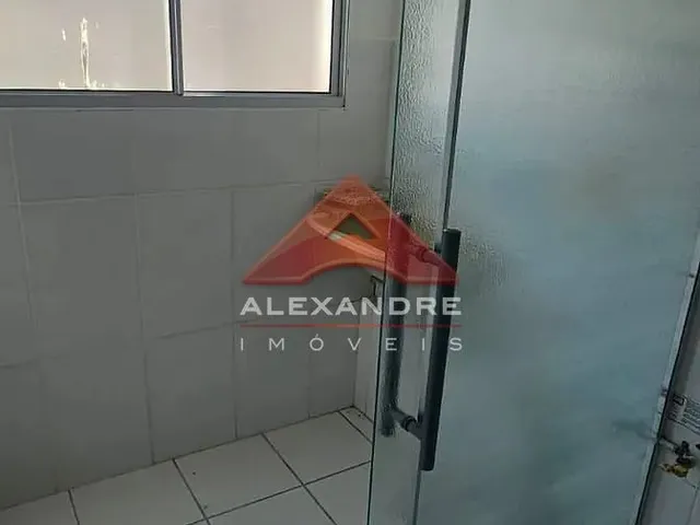Apartamento com 10m² 2 quartos e 1 banheiro, para alugar, no bairro Vila Tesouro em São José Dos Campos