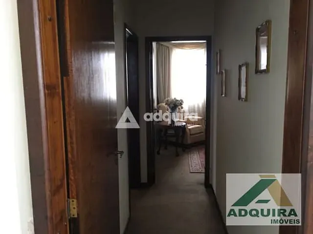 Apartamento com 384m² 4 quartos e 2 banheiros, à venda, no bairro Centro em Ponta Grossa
