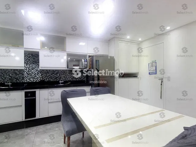 Apartamento com 60m² 2 quartos e 1 banheiro, à venda, no bairro Vila Noêmia em Mauá