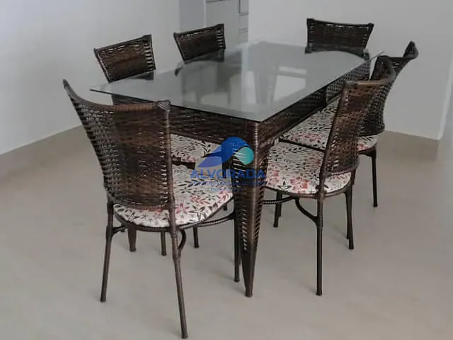 Apartamento 2 quartos e 1 banheiro, para alugar, no bairro Royal Park em São José dos Campos