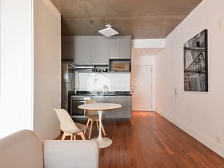 Foto do Apartamento-Studio para venda e locação em Itaim Bibi com 1 quarto, sendo 1 suíte, 60m²