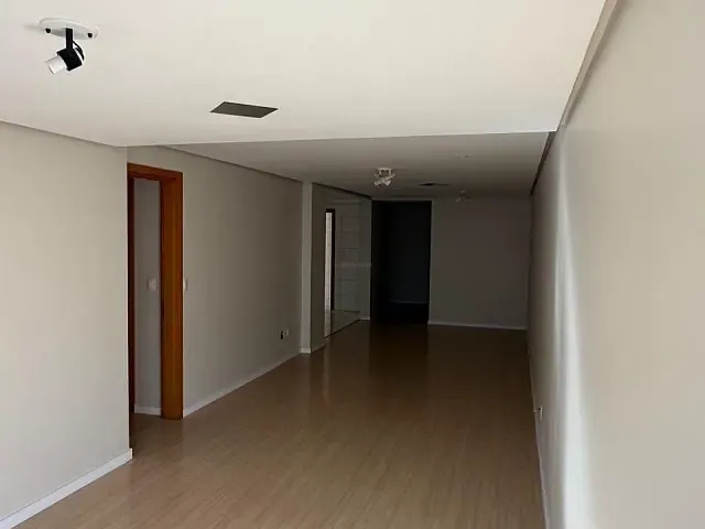 Apartamento 3 quartos e 2 banheiros, à venda, no bairro Nossa Senhora de Lourdes em Caxias do Sul