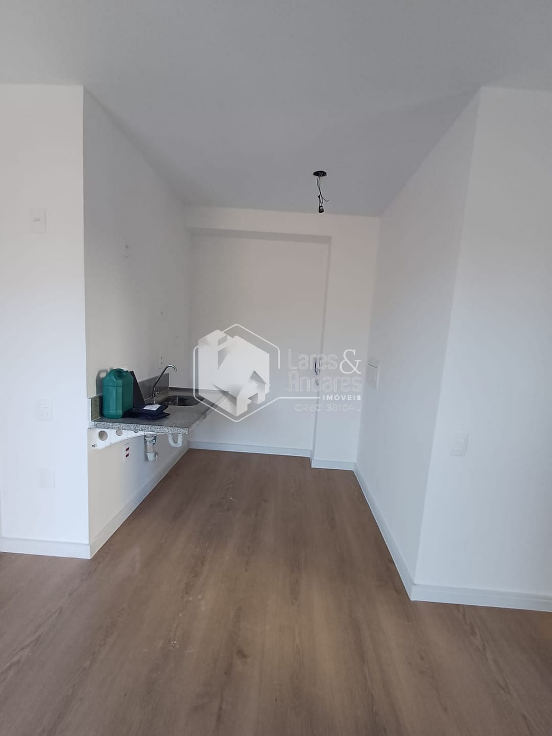 Apartamento à venda com 1 quarto, 30m² - Foto 4