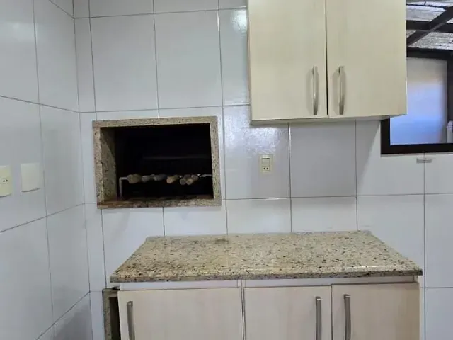 Apartamento 3 quartos e 1 banheiro, à venda, no bairro Sanvitto em Caxias do Sul
