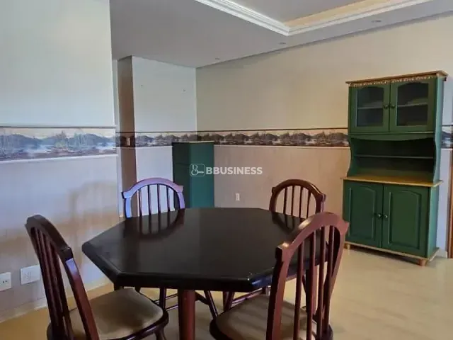 Apartamento 3 quartos e 1 banheiro, à venda, no bairro Sanvitto em Caxias do Sul
