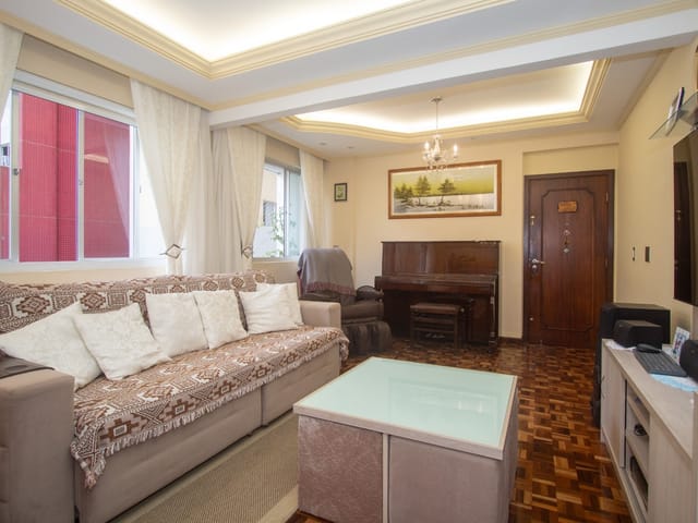 Apartamento com 148m² 3 quartos e 3 banheiros, à venda, no bairro Centro em Curitiba