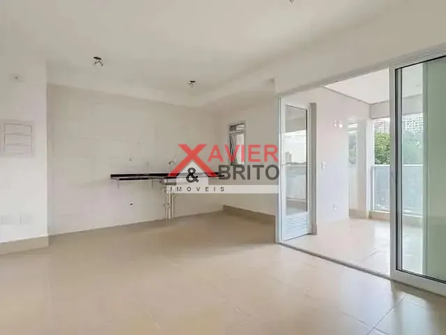Apartamento 2 quartos e 2 banheiros, à venda, no bairro Vila Azevedo em São Paulo