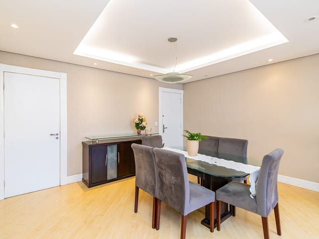 Apartamento com 170m² 4 quartos e 3 banheiros, à venda, no bairro Água Verde em Curitiba