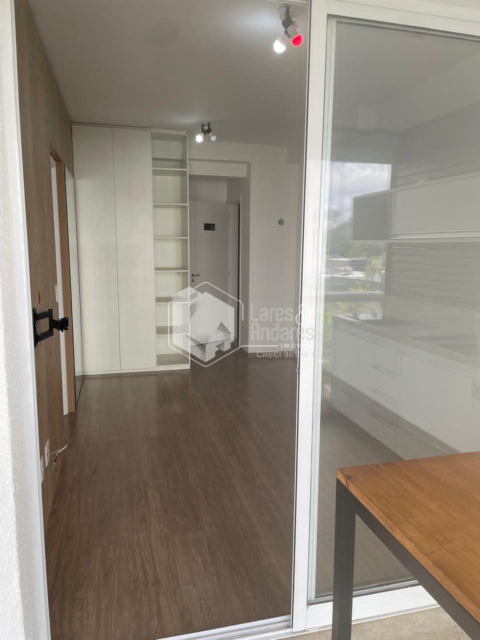 Apartamento à venda com 1 quarto, 43m² - Foto 5